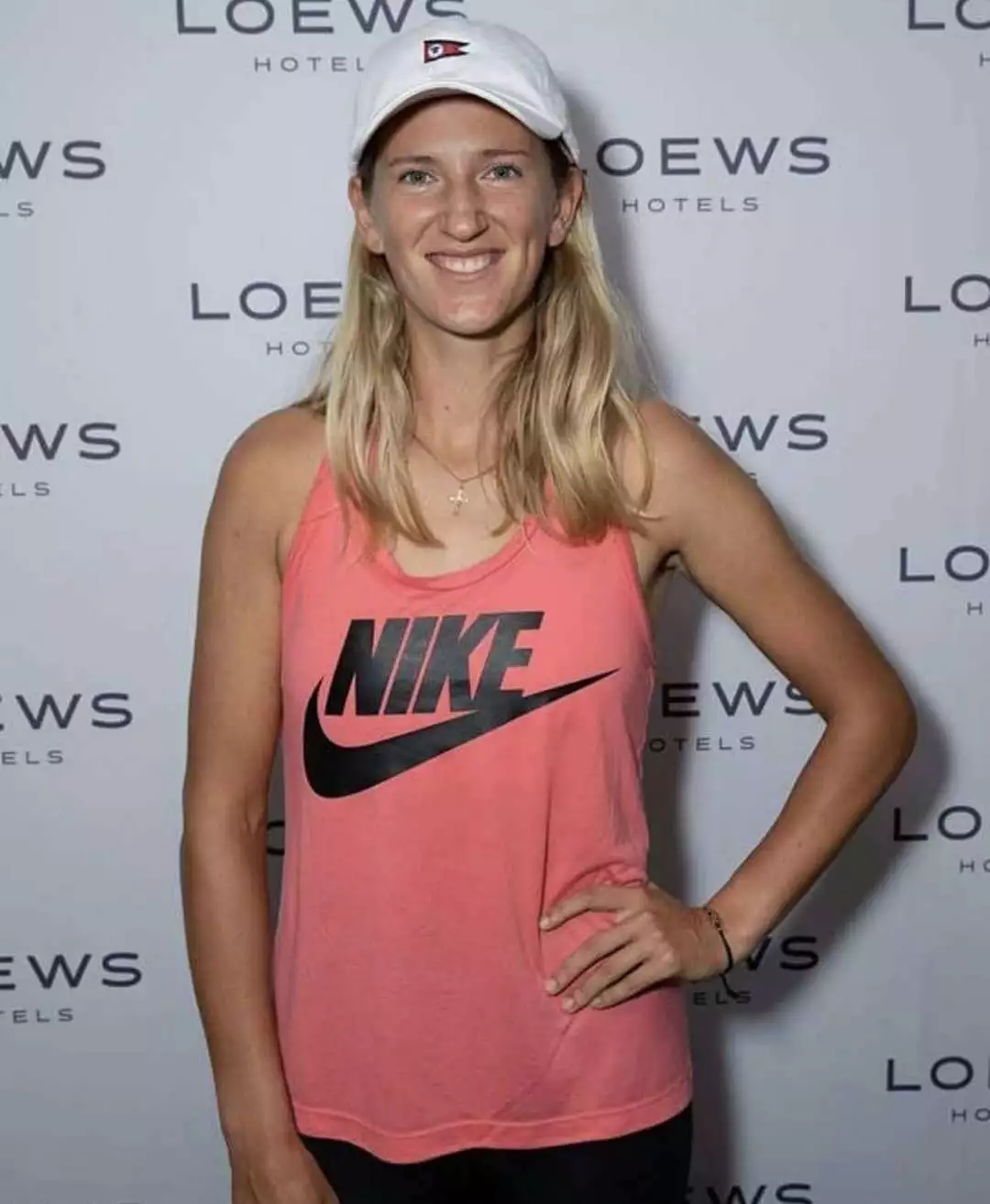 阿扎伦卡连续五场比赛得分超过大胜,C9挑战极限! 阿扎伦卡连续五场比赛得分超过大胜,C9挑战极限!