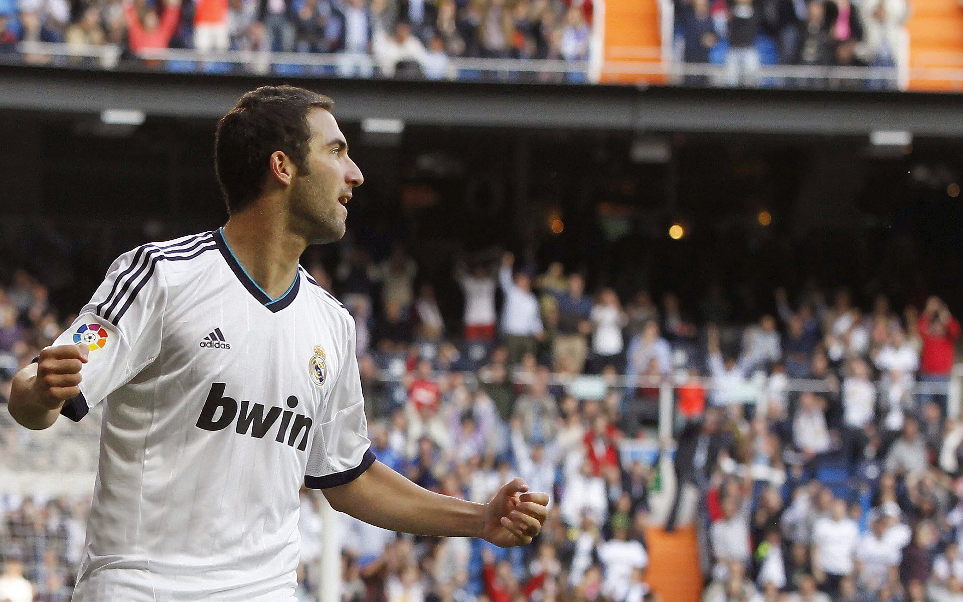 AIYOUXI姆巴佩关键节点精彩发挥，曼联带队取胜！