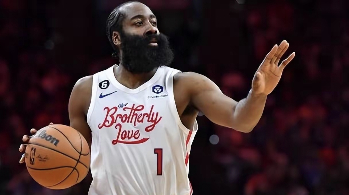 Ming连续十场比赛得分超过关键助攻，快船挑战极限！的简单介绍